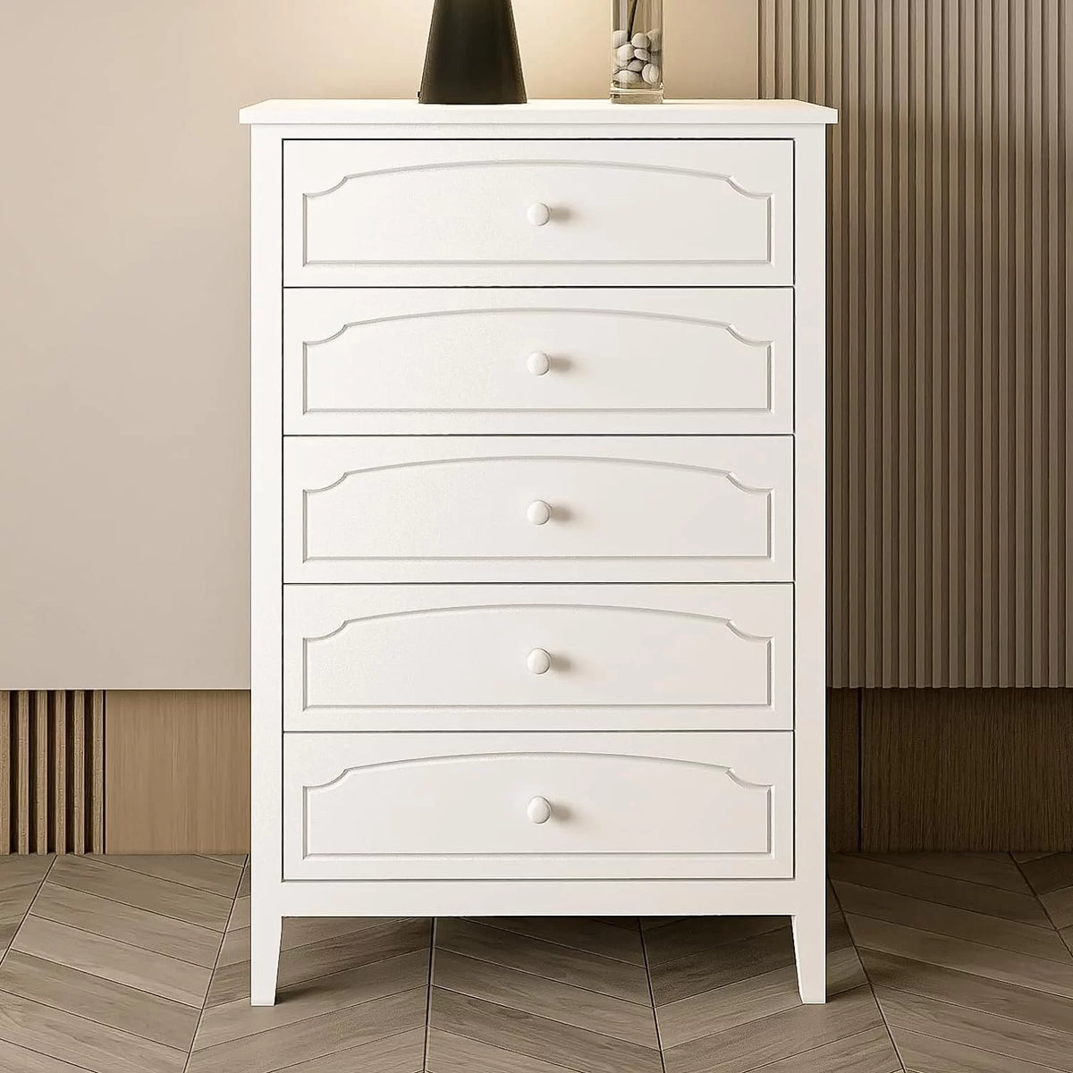 White 5 Drawer Wood Dresser U193010