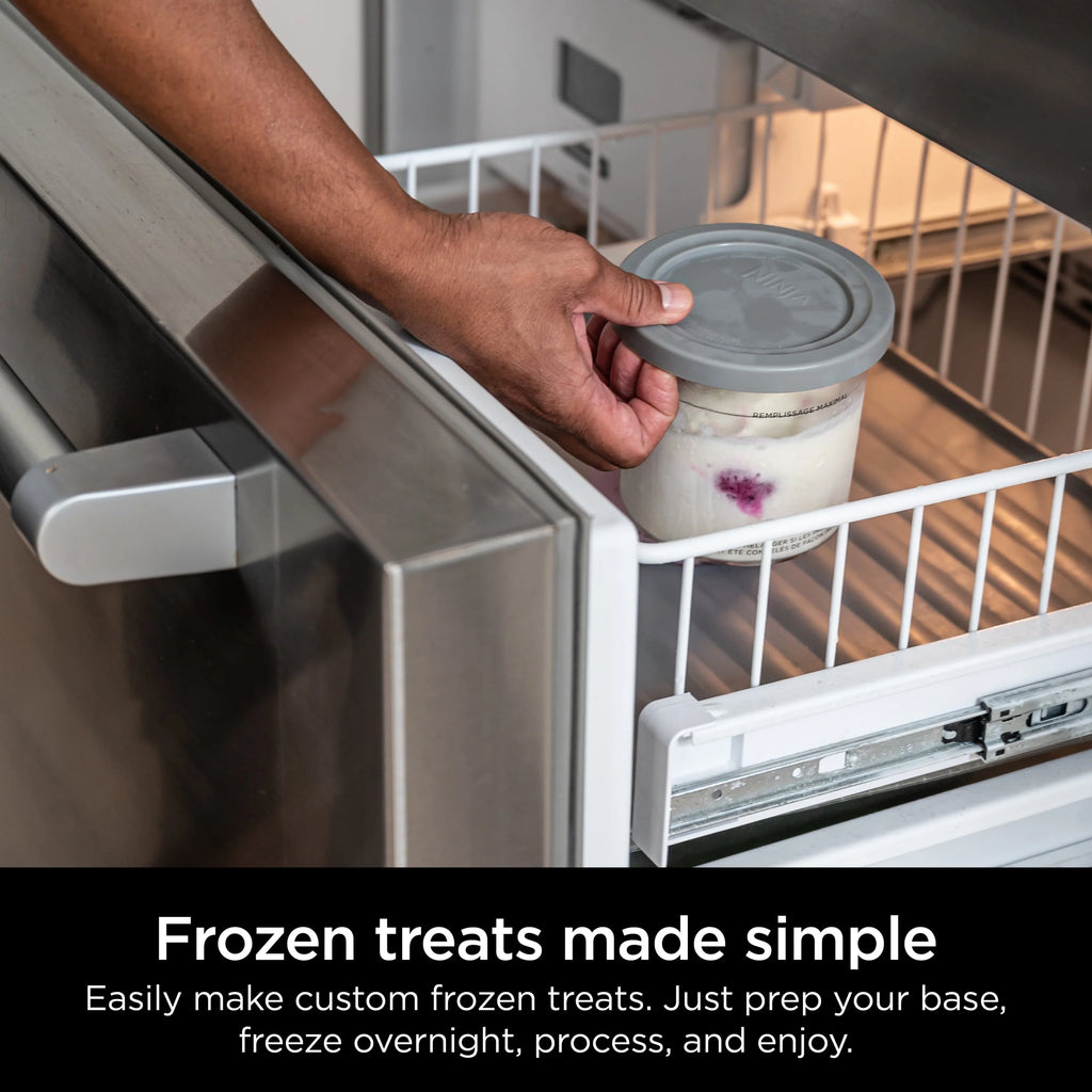 Ice Cream Maker with 2 Pints I1056