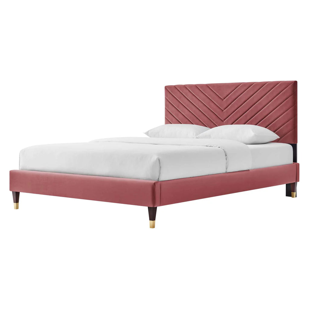 Queen Size Pink Velvet Platform Bed Frame T891822