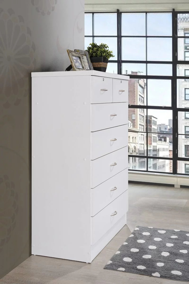 7 Drawer Mahogany Dresser with Two Locks H179