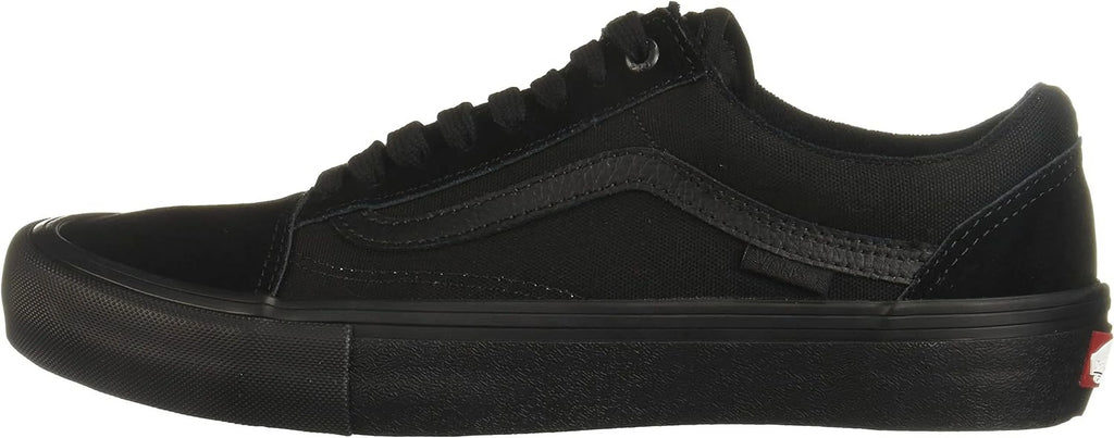Blackout Athletic Shoes X5908