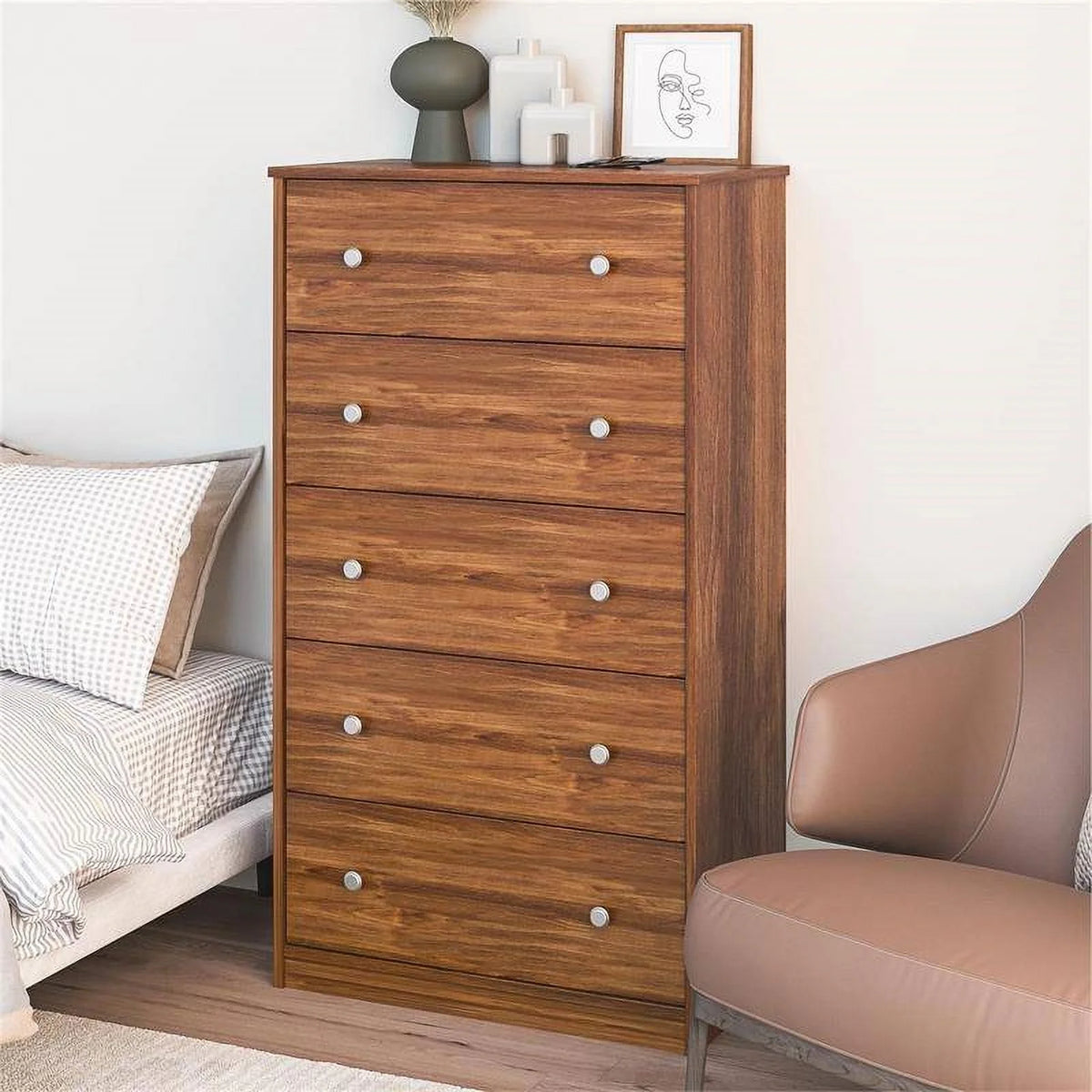 5 Drawer Wood Dresser A911088