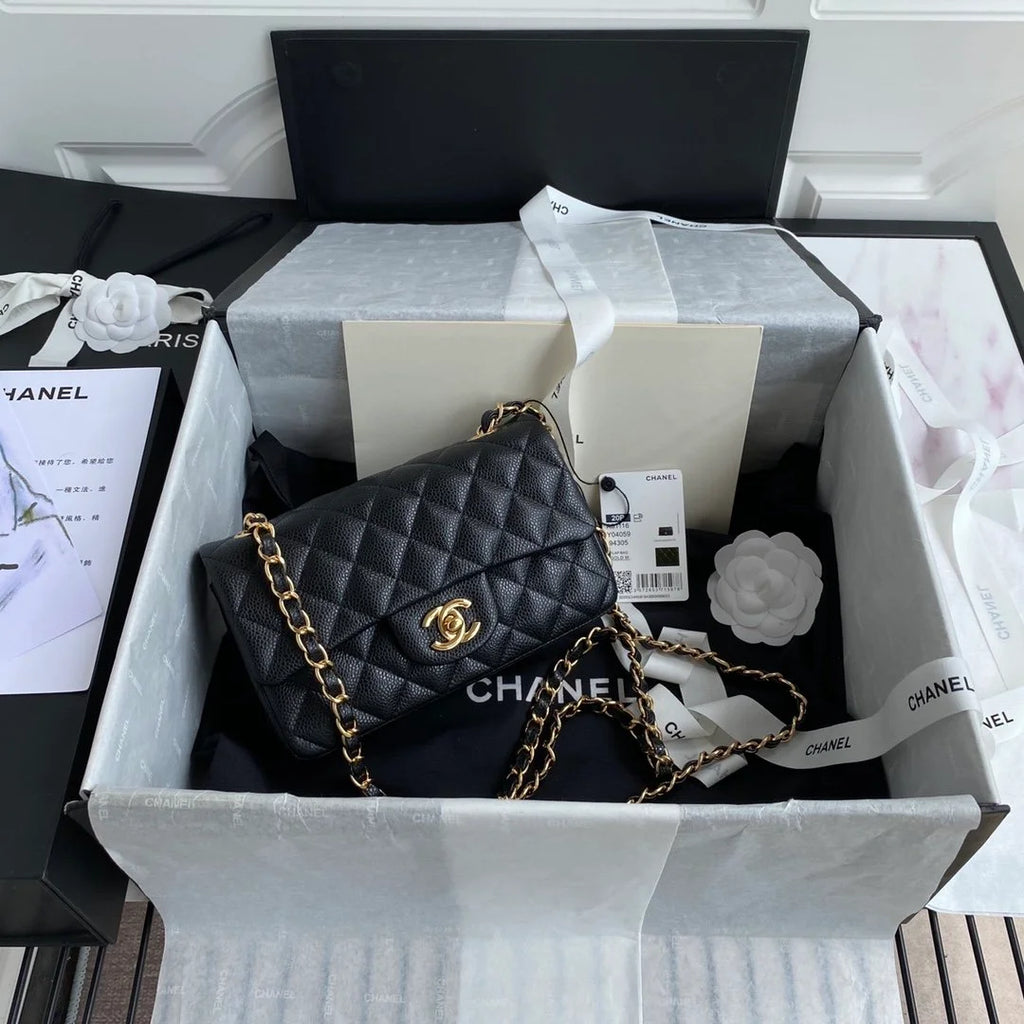 Black Mini Handbag L49915