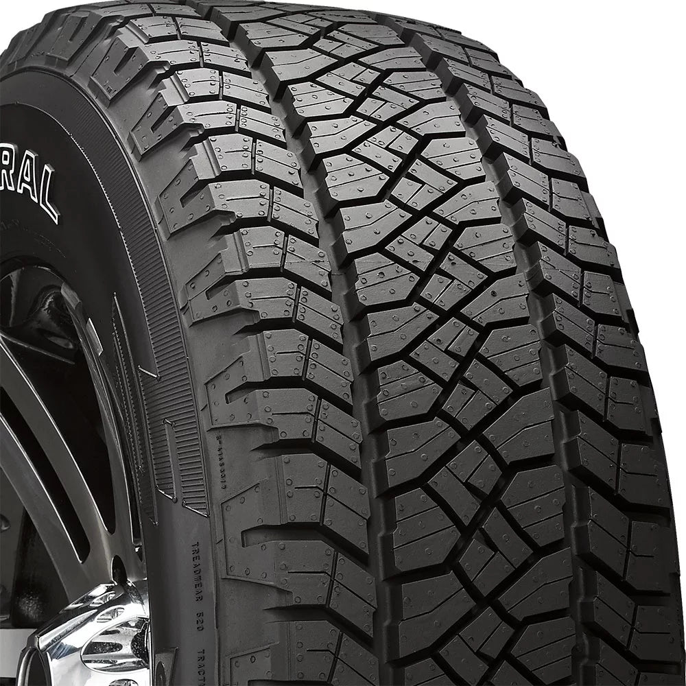 285/45R22 117T Light Truck Tire Z411