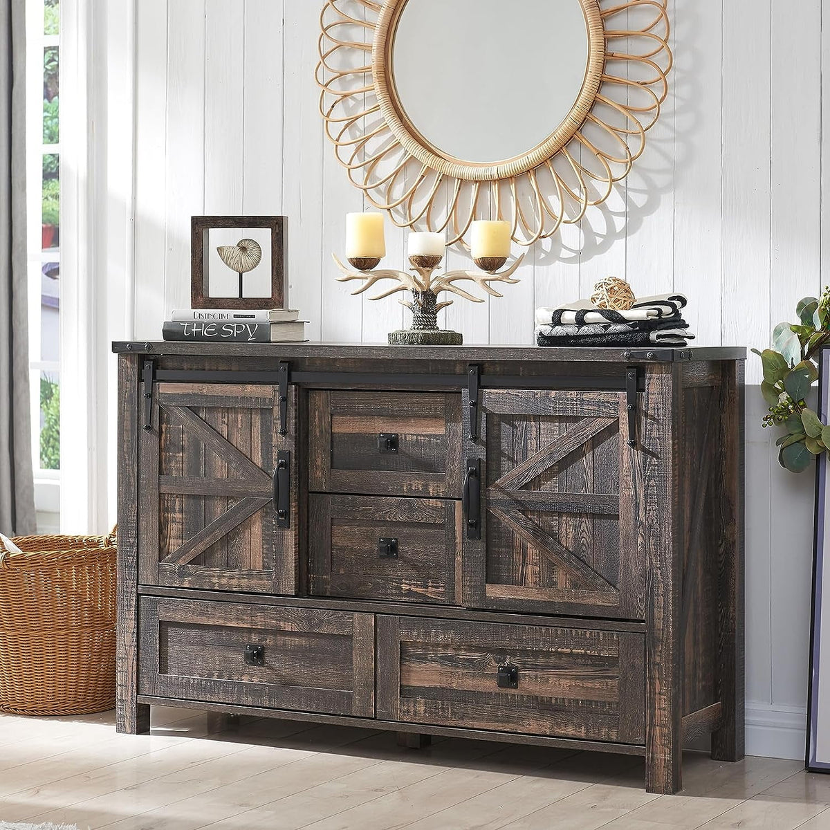 White 4 Drawer Dresser with Barn Door I552392