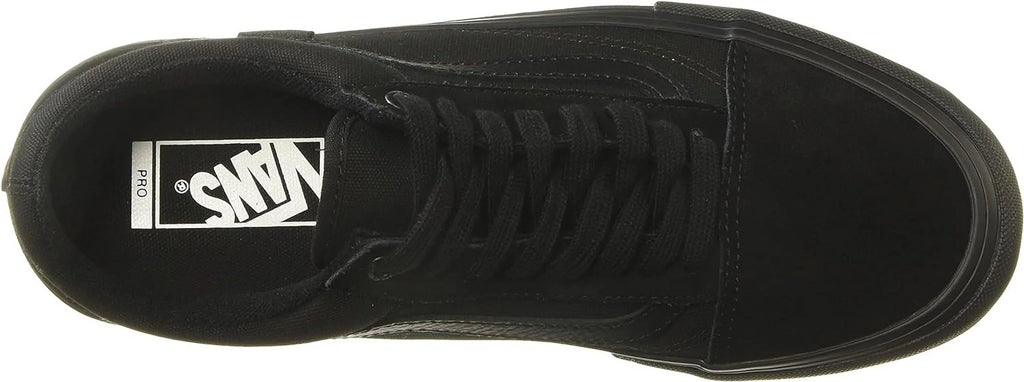 Blackout Athletic Shoes X5908