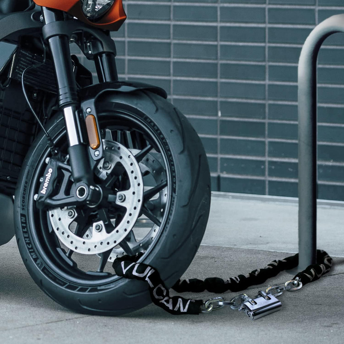 Security Chain and Lock Kit 3/8 Inch x 9 Foot V2758
