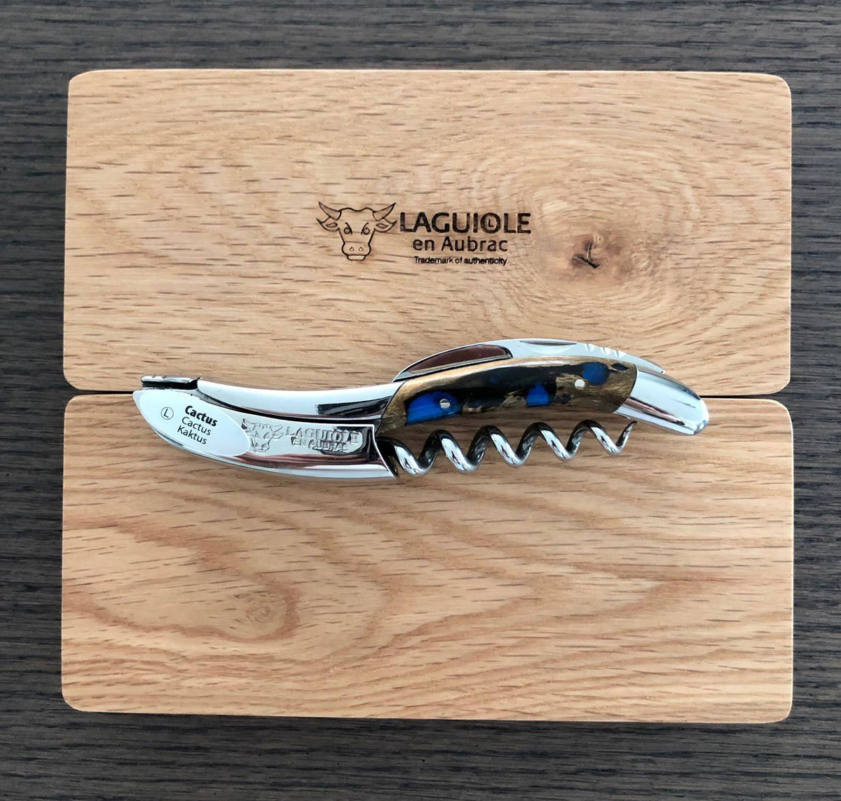 Corkscrew O543