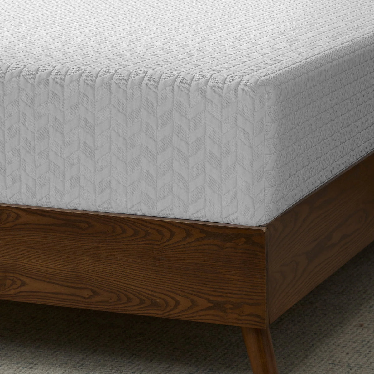 Queen Firm Gel Memory Foam Mattress D68822