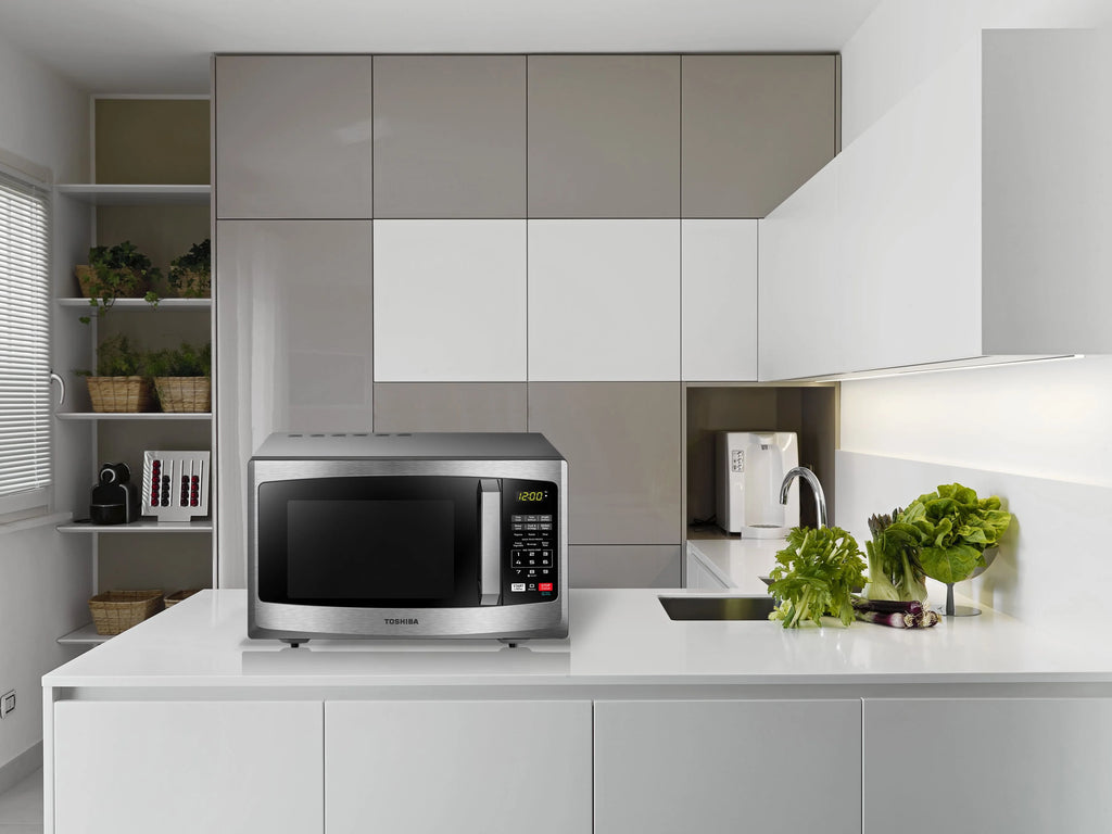 1.2 Cu. ft. Black Stainless Steel Microwave Oven N343087