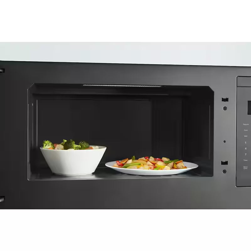 White 1000-Watt Over-the-Range Microwave V113109